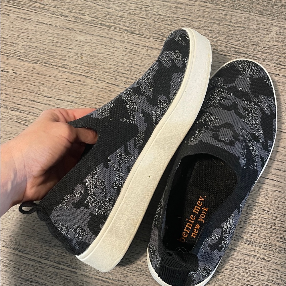 Bernie Mev. | Jenna Slip-On Sneaker Black Gray Metallic Camo Size 37 / 6.5 US - Picture 5 of 8